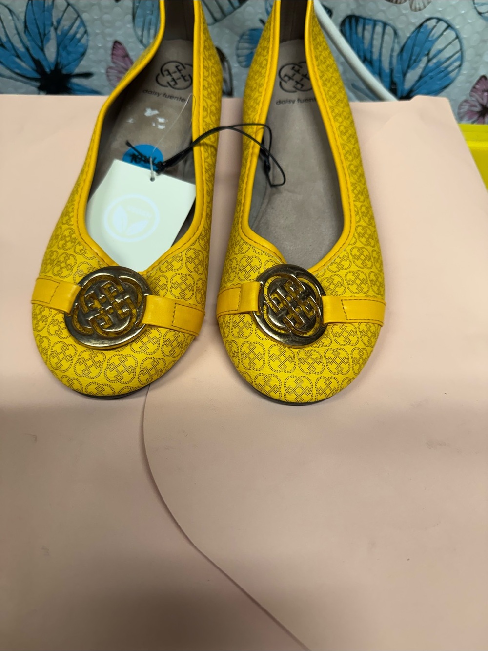 Daisy Fuentes Yellow Logo-Embellished Ballet Flats